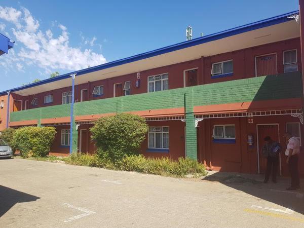 Garden View Lodge Mafikeng Exterior foto